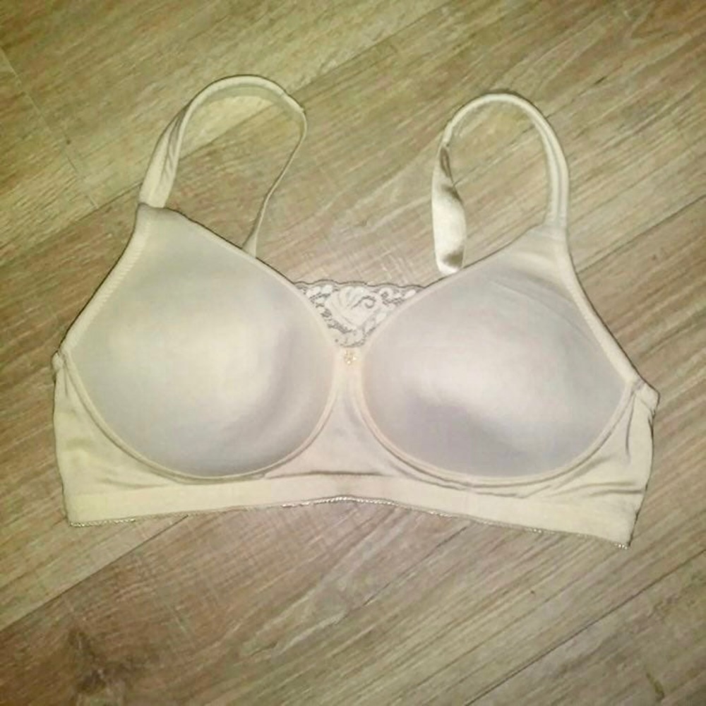 Jodee yellow surgical bra 34B